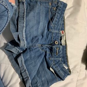 Levi shorts